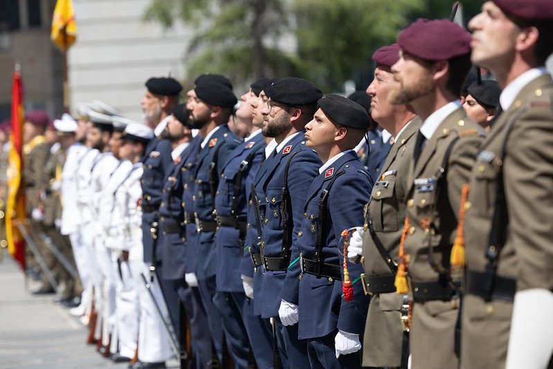 Defensa publica la oferta de plazas de tropa y marinería del primer ciclo de la convocatoria 2026