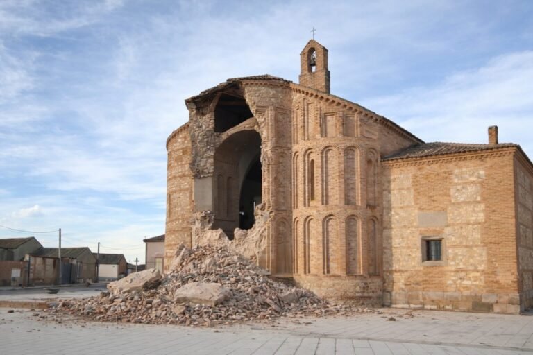Abside iglesia de Muriel de Zapardiel