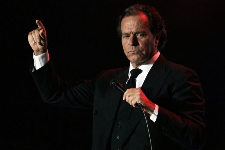 Julio Iglesias