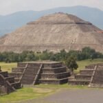 Pirámide de la luna Teotihuacán